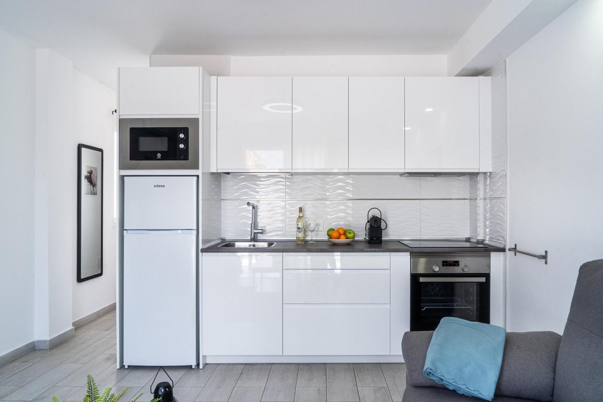 אדחה Cosy Apartment מראה חיצוני תמונה